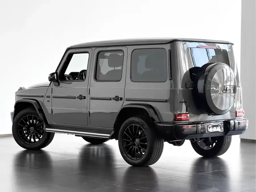 Mercedes-Benz G-rated Mercedes-Benz G-Class 2023 G 500 2023 — миниатюра 3
