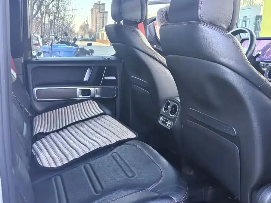 Mercedes-Benz G-rated Mercedes-Benz G-Class 2021 G 500 2023 — миниатюра 4