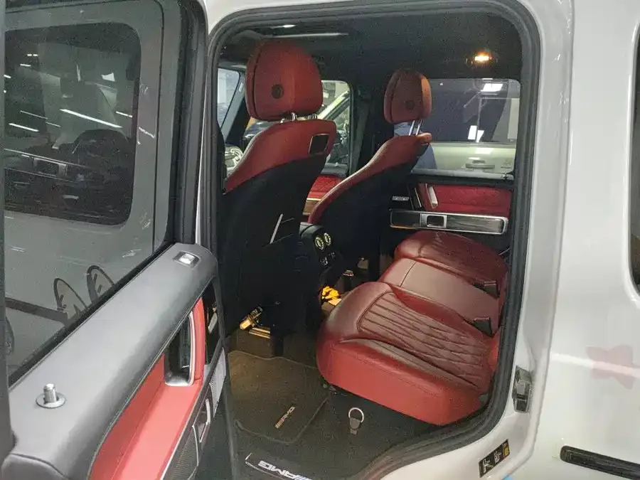 Mercedes-Benz G-rated Mercedes-Benz G-Class 2023 G 500 2023 — миниатюра 3