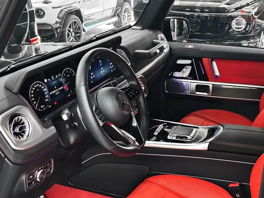 Mercedes-Benz G-rated Mercedes-Benz G-Class 2025 G 500 2025 — миниатюра 4