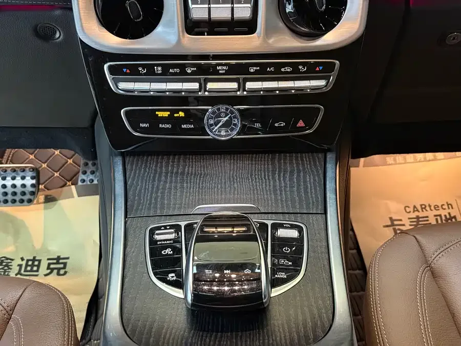 Mercedes-Benz G-rated Mercedes-Benz G-Class 2024 G 350 2024 — миниатюра 5