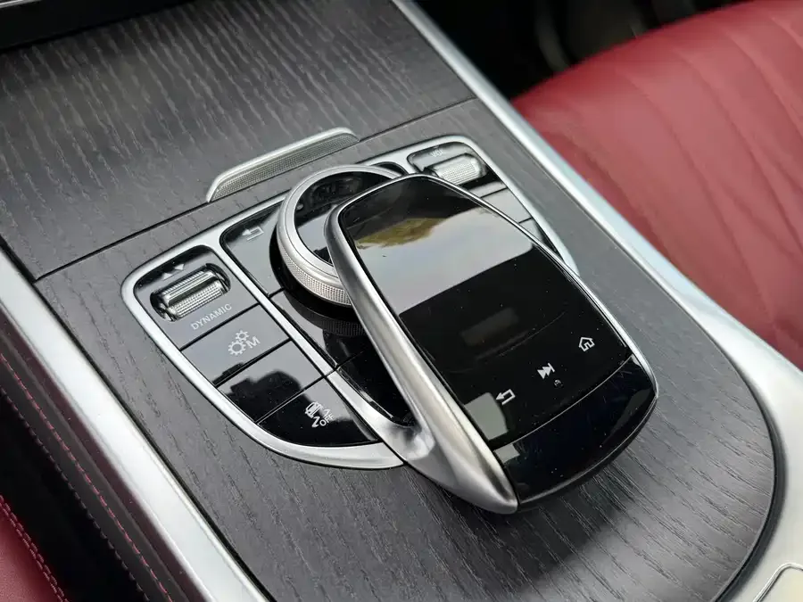 Mercedes-Benz G-rated Mercedes-Benz G-Class 2022 G 500 2022 — миниатюра 3