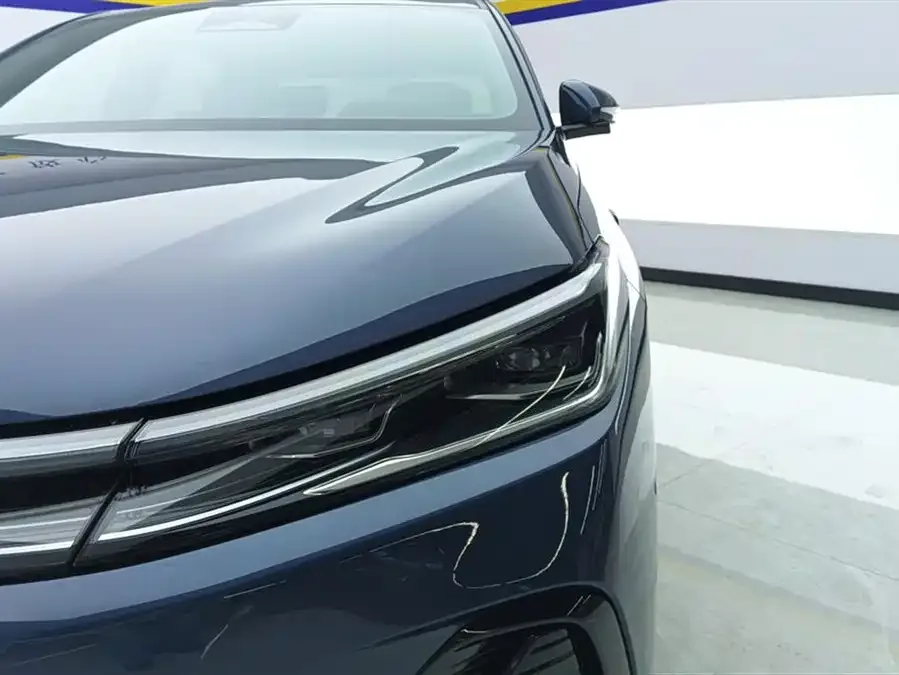 Geely Galaxy A7 Galaxy A7 2025 EM-i 150km Starship Edition 2025 — миниатюра 5