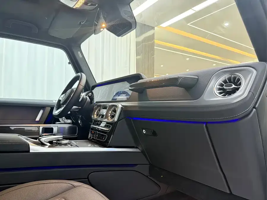 Mercedes-Benz G-rated Mercedes-Benz G-Class 2022 G 500 2022 — миниатюра 3