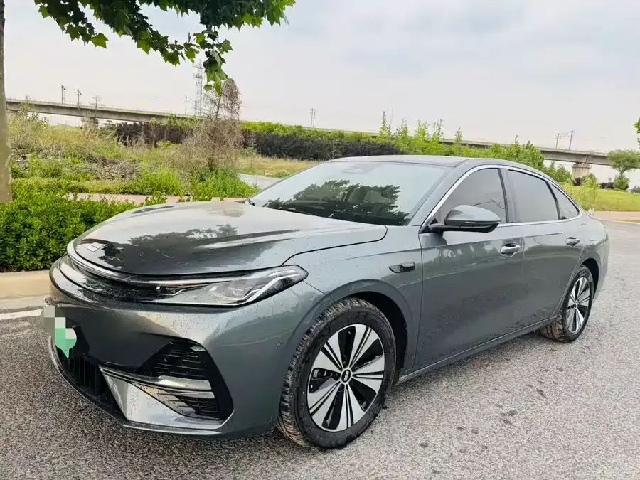 Geely Galaxy A7 2025