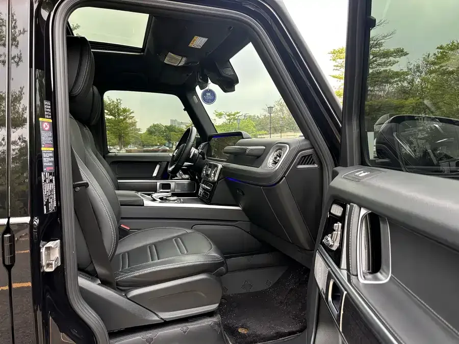 Mercedes-Benz G-rated Mercedes-Benz G-Class 2022 G 500 2022 — миниатюра 4