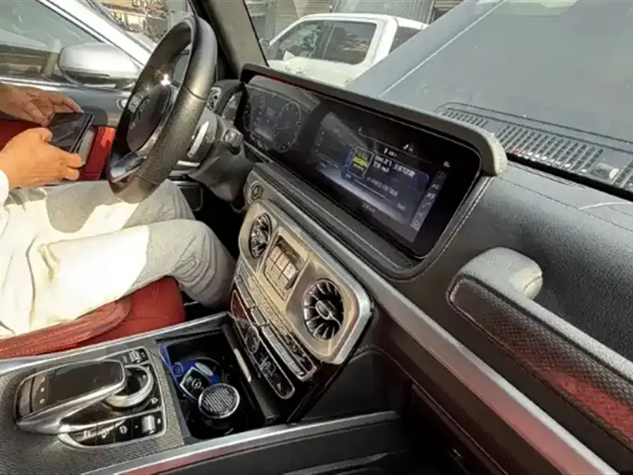 Mercedes-Benz G-rated Mercedes-Benz G-Class 2022 G 500 2022 — миниатюра 2