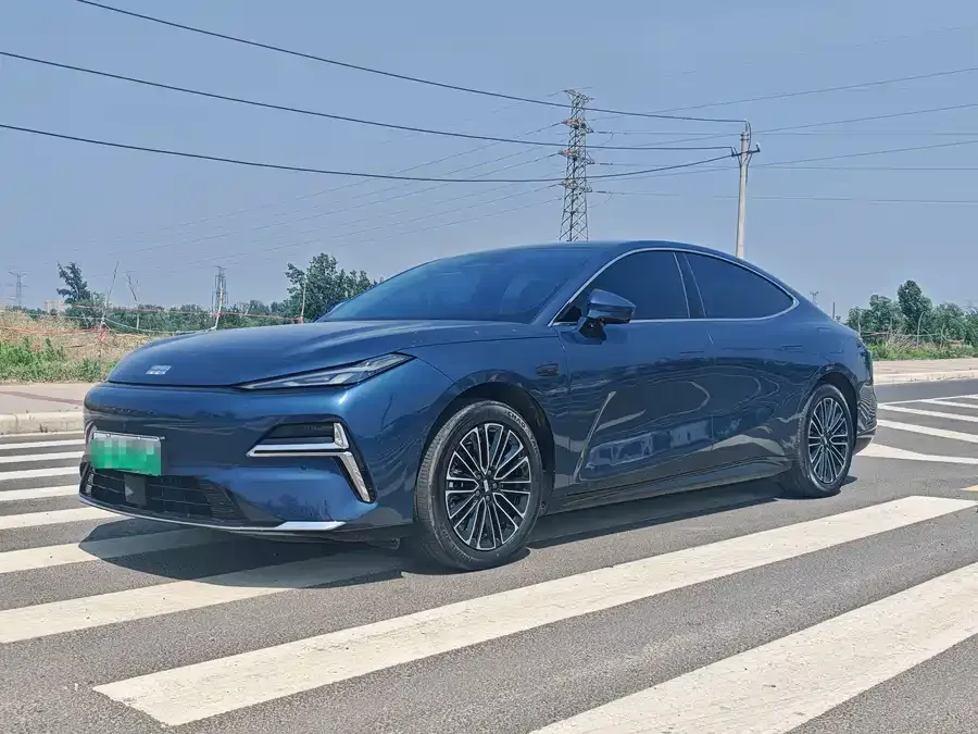 Geely Galaxy Star 8 2025