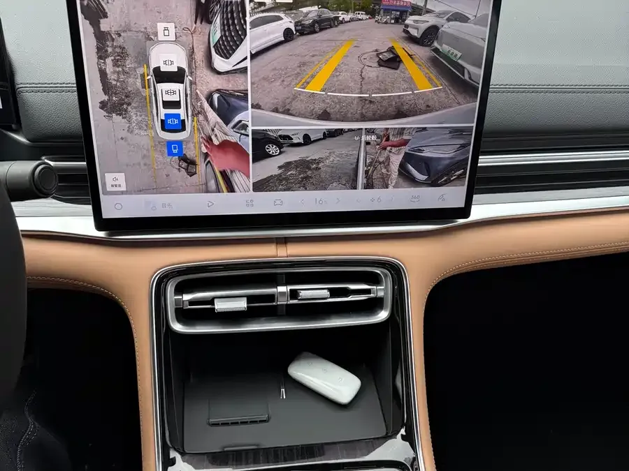 Geely Galaxy A7 Galaxy A7 2025 EM-i 150km Starship Edition 2026 — миниатюра 5