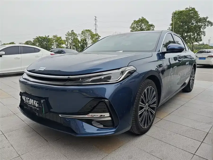 Geely Galaxy A7 2025