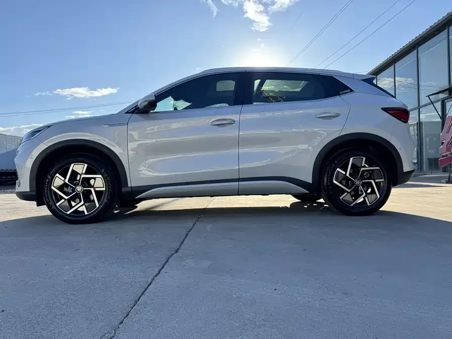 BYD Yuan Plus Yuan PLUS 2022 510KM Flagship PLUS 2022 — миниатюра 2