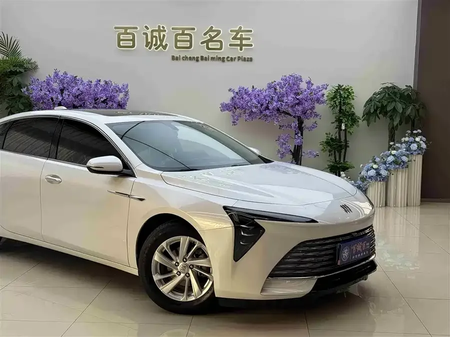 Buick LaCrosse LaCrosse 2023 facelift 25T crossover version 2024 — миниатюра 2