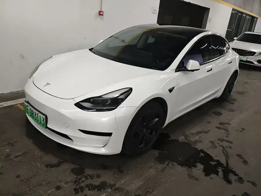 Tesla Model 3 2023