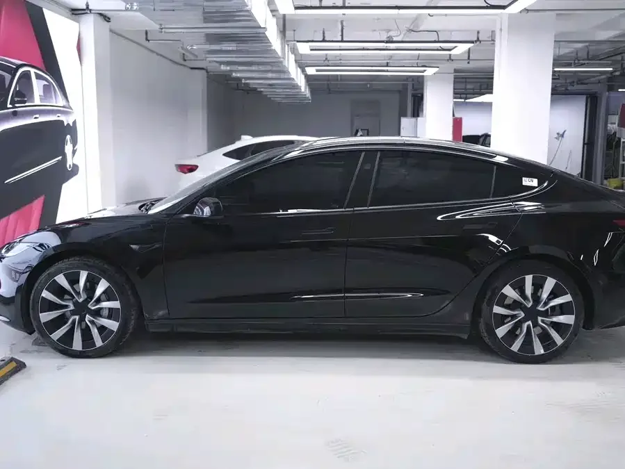 Tesla Model 3 Model 3 2023 Long Range All-Wheel Drive 2024 — миниатюра 3