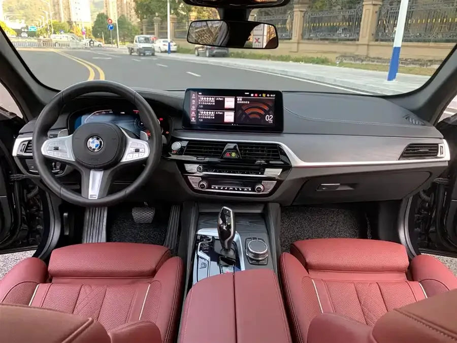 BMW 5 Series BMW 5 Series 2022 Model 2 530Li Exclusive M Sport Package 2022 — миниатюра 4
