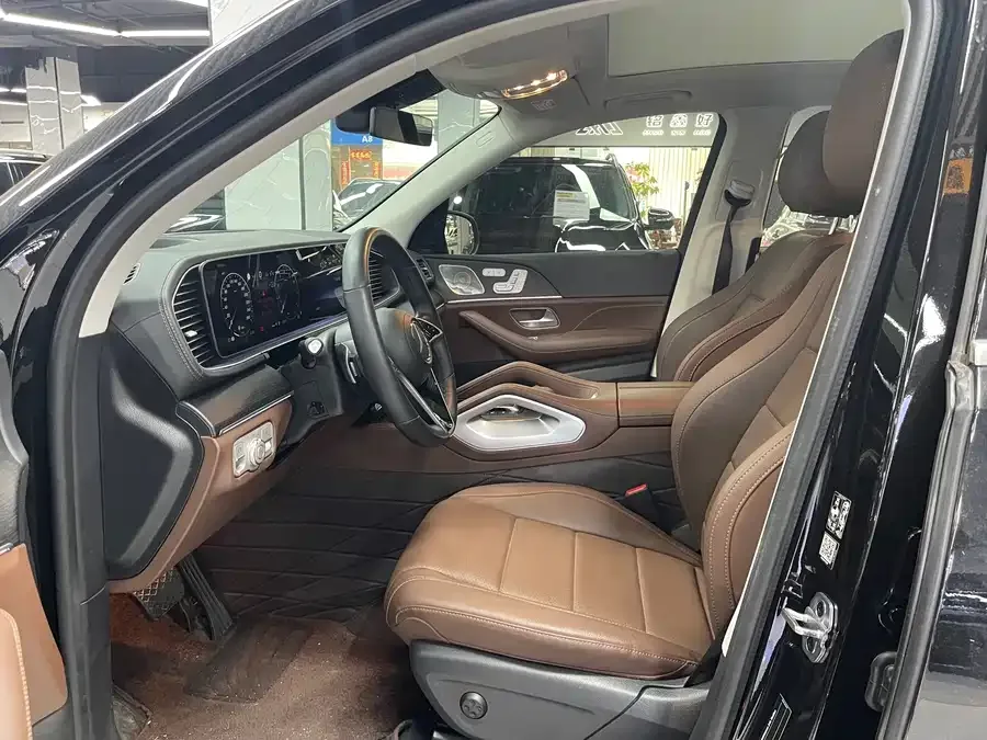 Mercedes-Benz GLE Mercedes-Benz GLE 2024 GLE 450 4MATIC Luxury Edition 2024 — миниатюра 4
