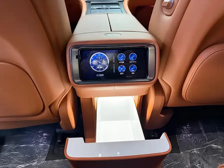 AITO M9 Wenjie M9 2025 Extended Range Ultra Edition 52kWh 6-Seat Version (192-line LiDAR) 2025 — миниатюра 4