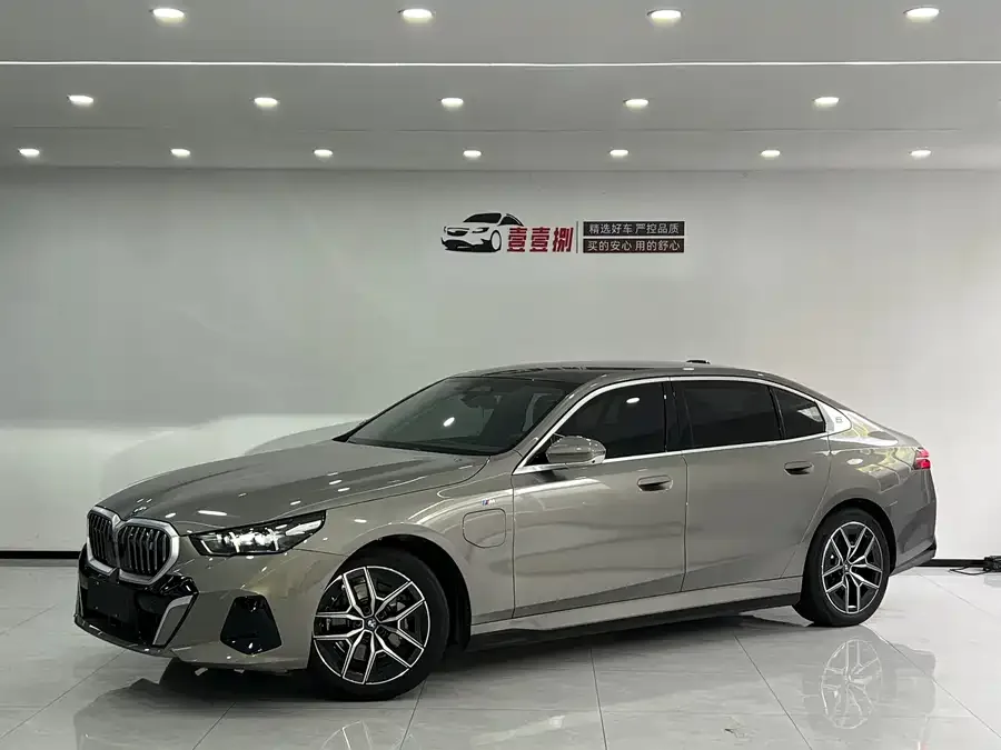 BMW i5 2024