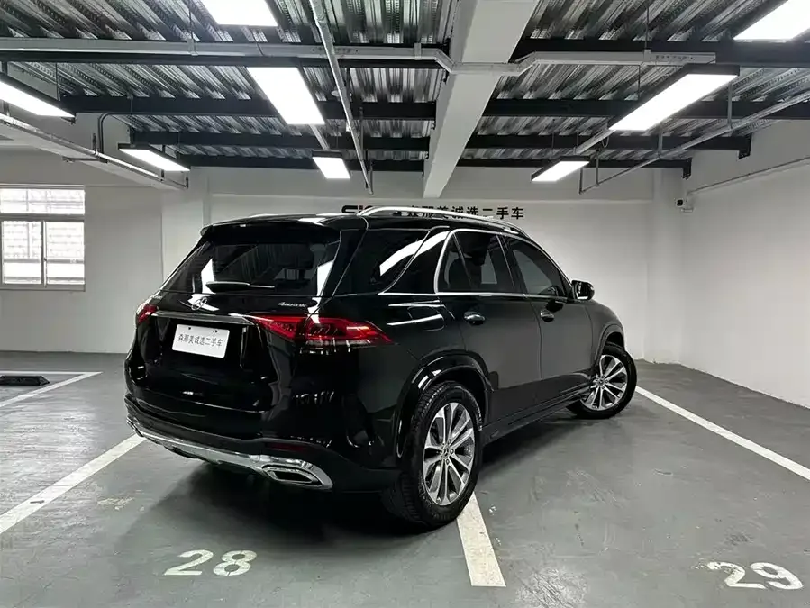 Mercedes-Benz GLE Mercedes-Benz GLE 2022 GLE 350 4MATIC Fashion Edition 2022 — миниатюра 2