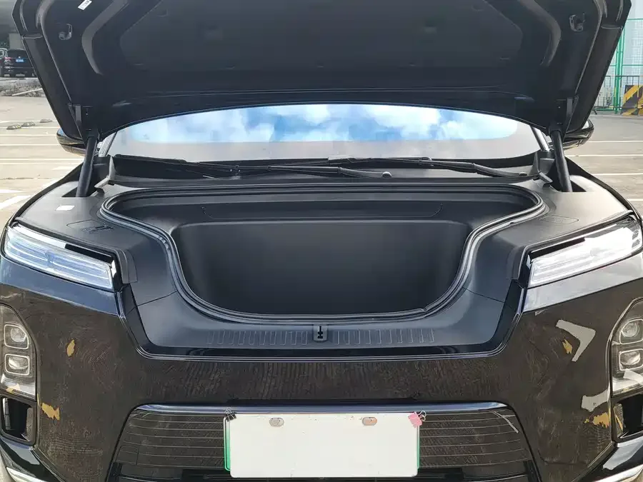 NIO ES8 NIO ES8 2026 Six-Seat Executive Signature Edition 2026 — миниатюра 5
