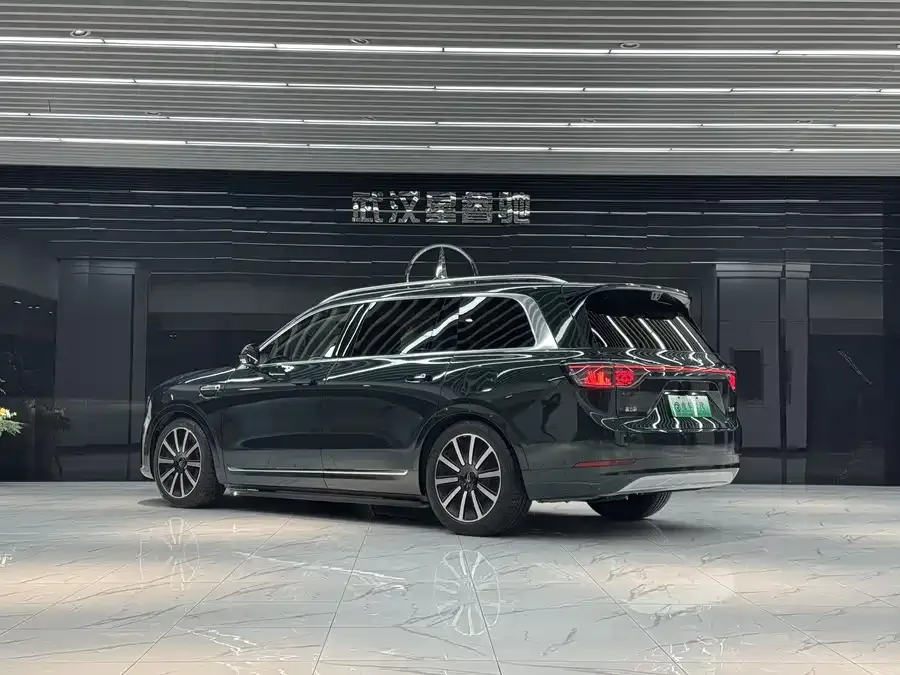 AITO M9 Wenjie M9 2025 Extended Range Ultra Edition 52kWh 6-Seat Version (192-line LiDAR) 2025 — миниатюра 2