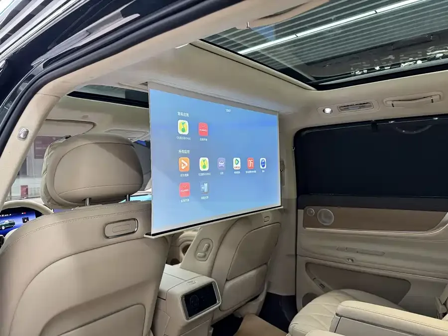 AITO M9 Wenjie M9 2025 Extended Range Ultra Edition 52kWh 6-Seat Version (192-line LiDAR) 2025 — миниатюра 5