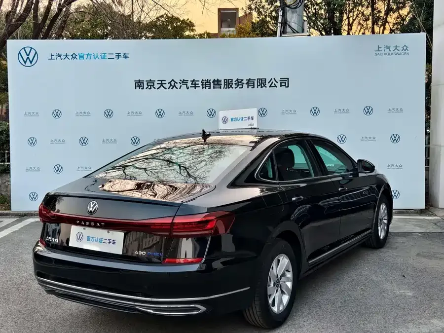 Volkswagen Passat New Energy Passat New Energy 2025 430PHEV Hybrid Business Edition 2026 — миниатюра 3