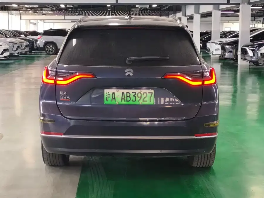 NIO ES8 NIO ES8 2020 580KM Signature Edition Six-seat Edition 2022 — миниатюра 2