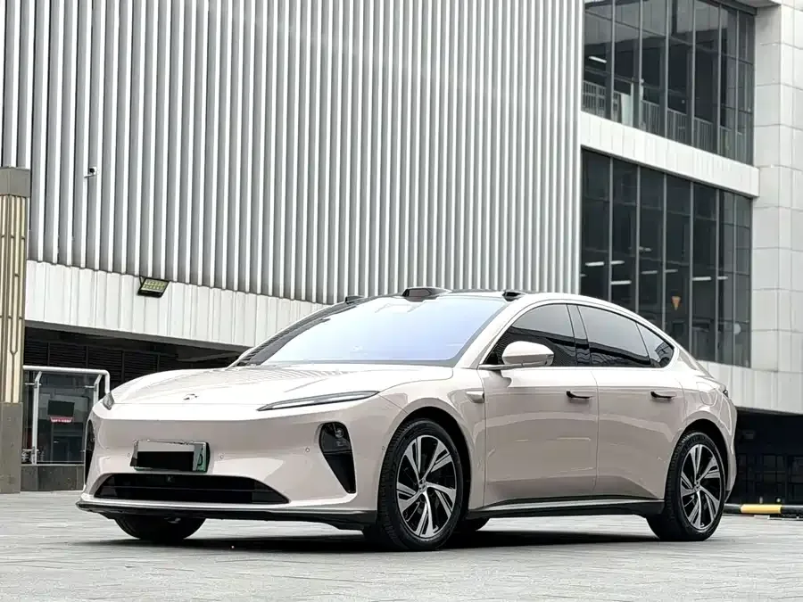 NIO ET5 2023