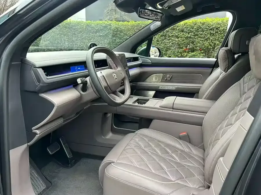 NIO ES8 NIO ES8 2026 Six-seat Executive Luxury Edition 2025 — миниатюра 3