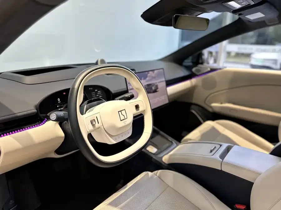 Zeekr 007 Zeekr 007 2025 Long Range 4WD Smart Driving Edition 100kWh 2024 — миниатюра 3