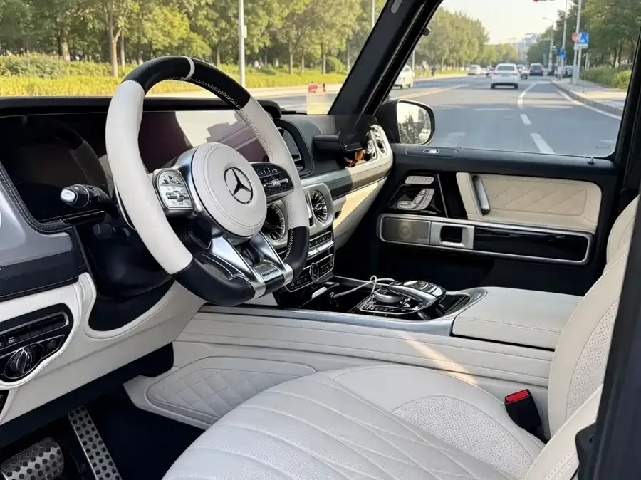 Mercedes-Benz G-Class AMG Mercedes-Benz G-Class AMG 2022 AMG G 63 2022 — миниатюра 4