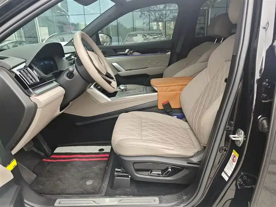 BYD Tang New Energy Tang New Energy 2024 DM-i Honor Edition 112KM Premium Edition 2024 — миниатюра 5