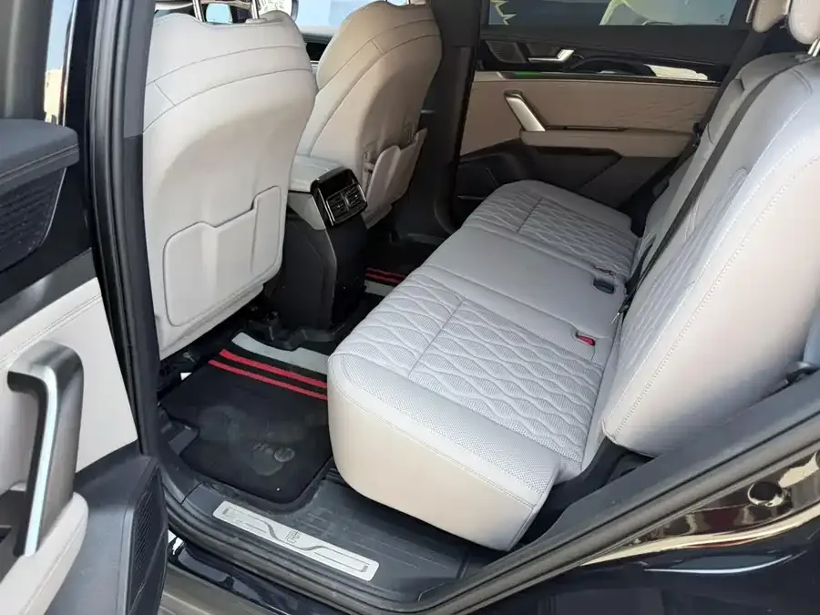 BYD Tang New Energy Tang New Energy 2024 DM-i Honor Edition 112KM Premium Edition 2024 — миниатюра 3