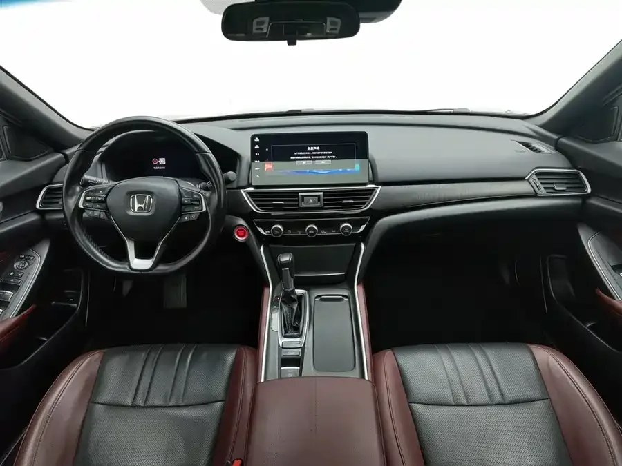 Honda Inspire 2022 Insignia 260TURBO Fine Edition 2022 — миниатюра 2