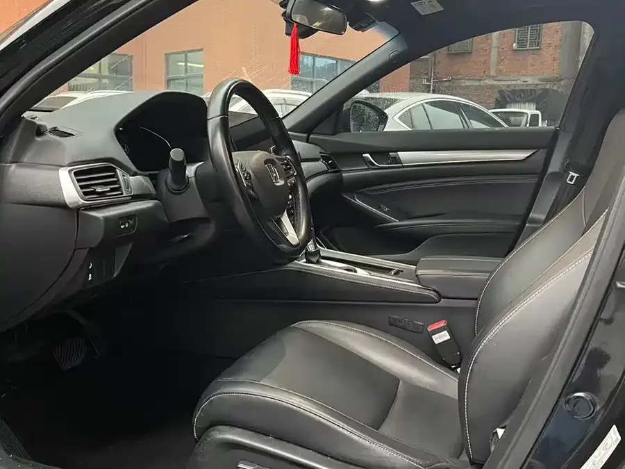 Honda Inspire Inship 2022 260TURBO Exquisite Edition 2022 — миниатюра 4