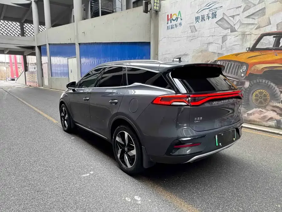 BYD Tang New Energy Tang New Energy 2023 DM-i Champion Edition 112KM Premium Edition 2023 — миниатюра 4