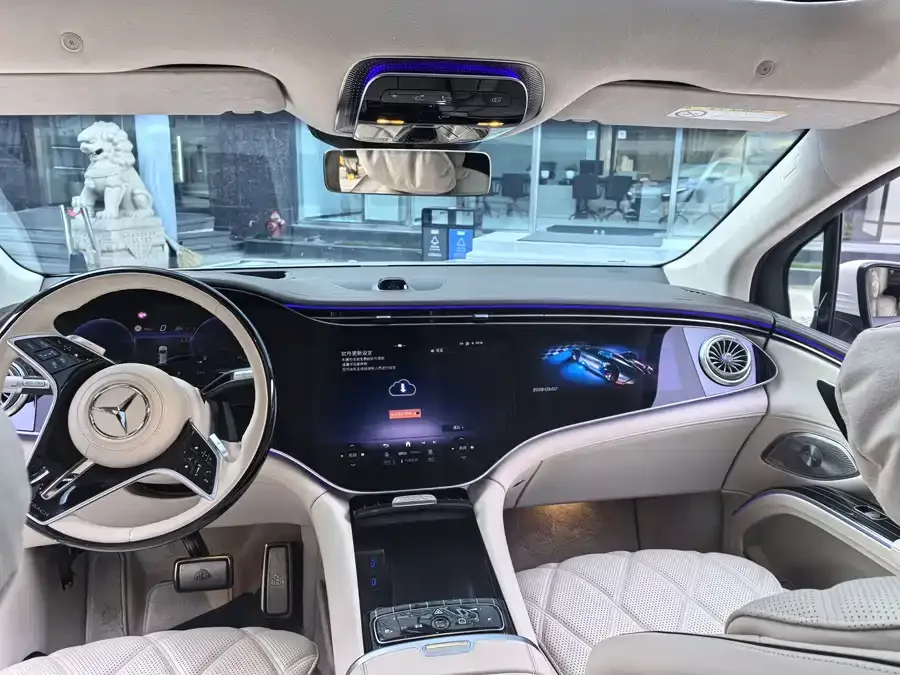 Mercedes-Benz Maybach EQS SUV Maybach EQS SUV 2024 EQS 680 Liyue Edition 2025 — миниатюра 5