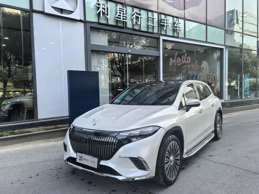 Mercedes-Benz Maybach EQS SUV 2025