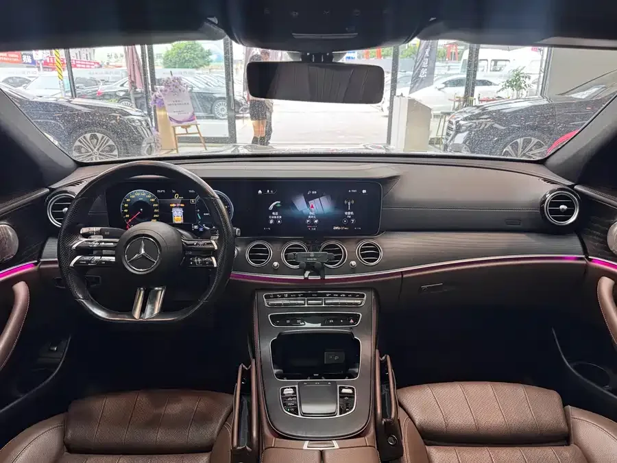 Mercedes-Benz E-Class Mercedes-Benz E-Class (Imported) 2022 E 300 Fashion Sports Edition 2022 — миниатюра 5