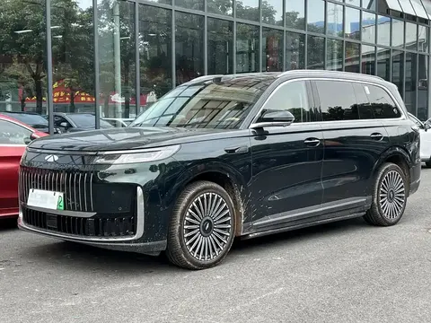 Chery Fengyun Fengyun T11 2025 buy in Moscow