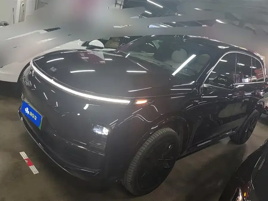 Li Xiang L8 2025