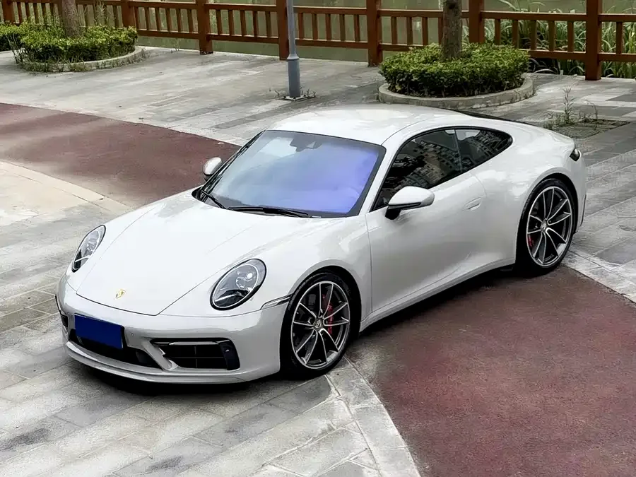 Porsche 911 2022