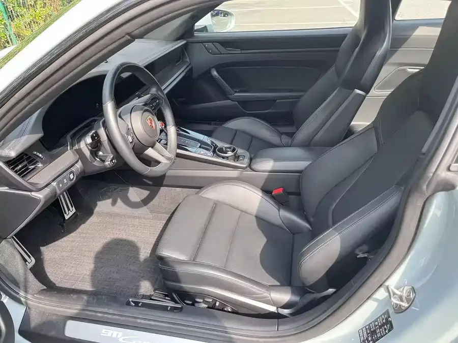 Porsche 911 2025 Carrera 3.0T 2025 — миниатюра 3