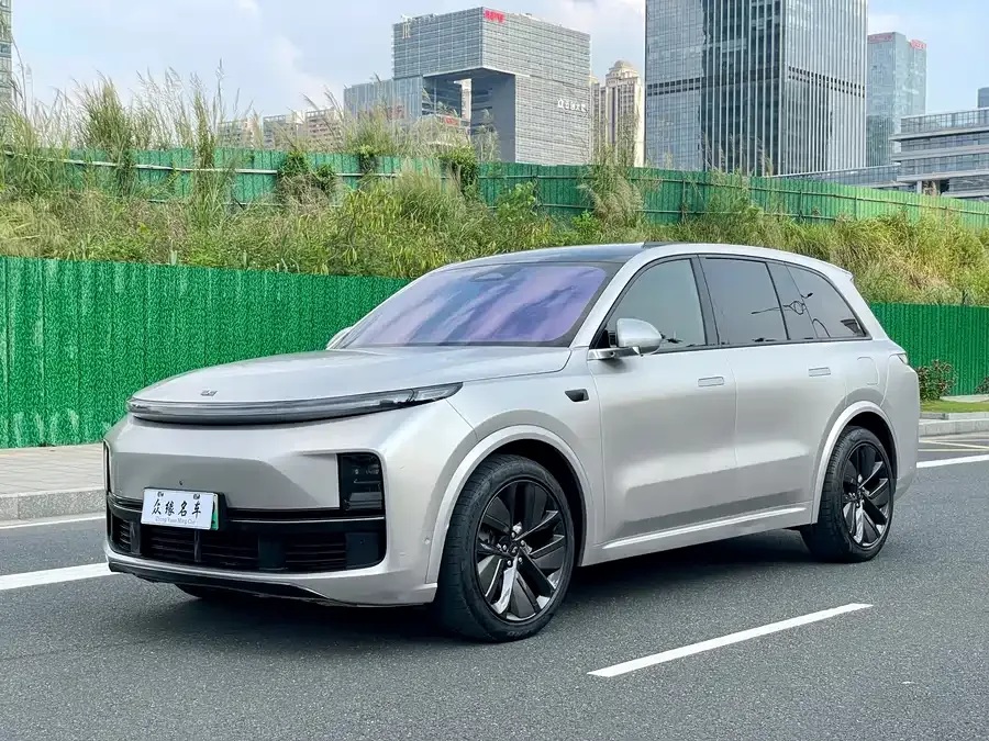 Li Xiang L8 2023
