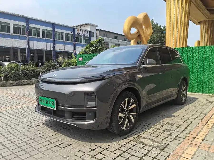 Li Xiang L8 2023