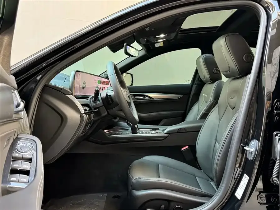 Cadillac CT5 2025 28T Track Performance Edition 2026 — миниатюра 3
