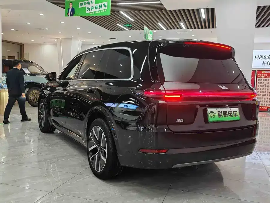 Li Xiang L6 Ideal L6 2024 Pro 2024 — миниатюра 4