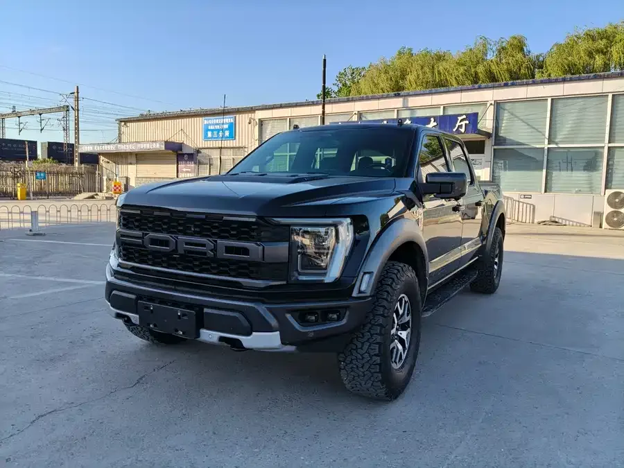 Ford F-150 Raptor 2023