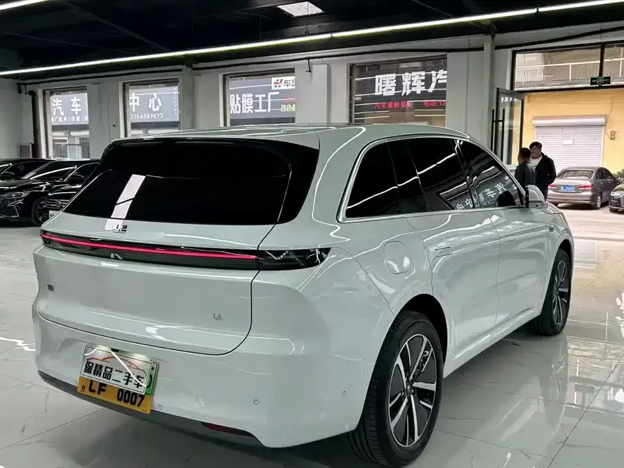 Li Xiang L6 Ideal L6 2024 Pro 2024 — миниатюра 5
